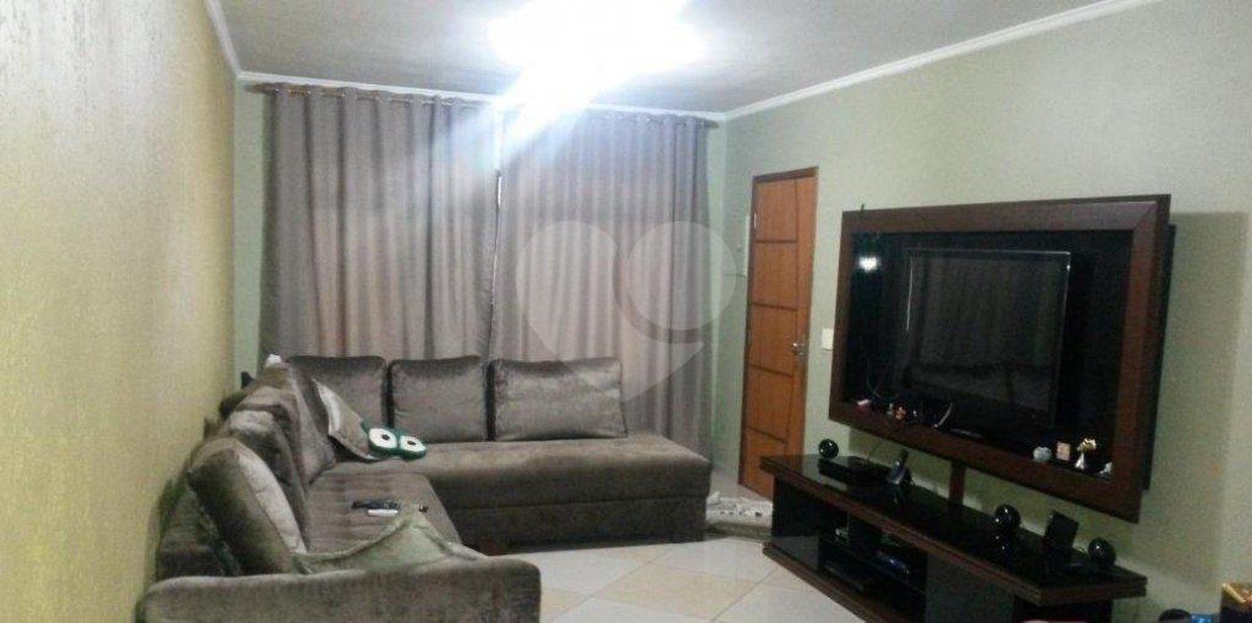 Sobrado à venda com 3 quartos, sendo 1 suíte, em Limão, São Paulo, SP