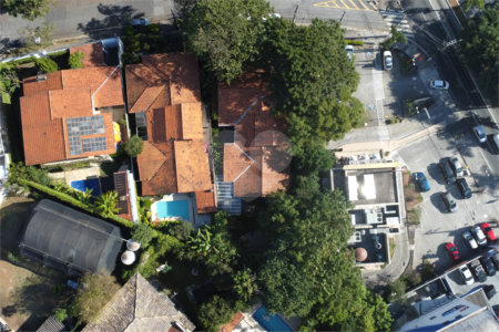 Casa à venda ou para alugar com 3 quartos, sendo 1 suíte, em Butantã, São Paulo, SP