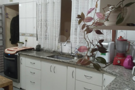 Sobrado à venda com 3 quartos, sendo 2 suítes, em Vila Gustavo, São Paulo, SP