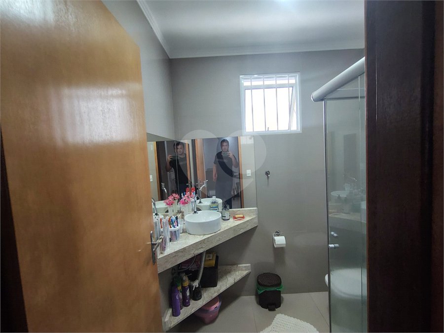 Casa ampla com edícula 3 Quartos