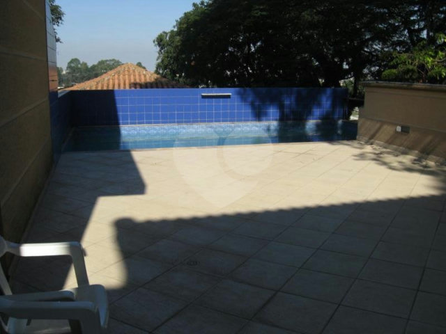 Casa à venda com 3 quartos, sendo 1 suíte,  no condomínio Algarve Residencial, São Paulo - SP