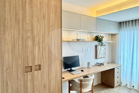 Apartamento à venda com 3 suítes em Jardim das Acácias, São Paulo, SP