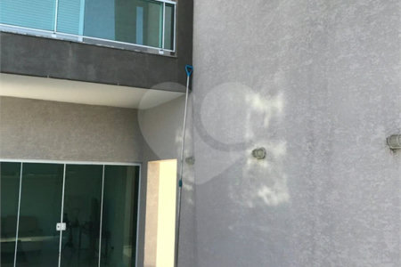 Casa à venda com 5 quartos, sendo 3 suítes, em Loteamento Jardim Morumbi, Atibaia, SP