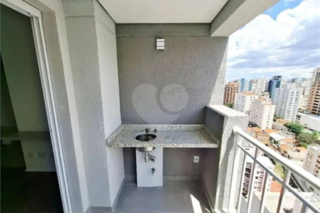 Apartamento com 1 quarto e 1 vaga para locação na Liberdade próximo ao Hospital A. C. Camargo na Liberdade!