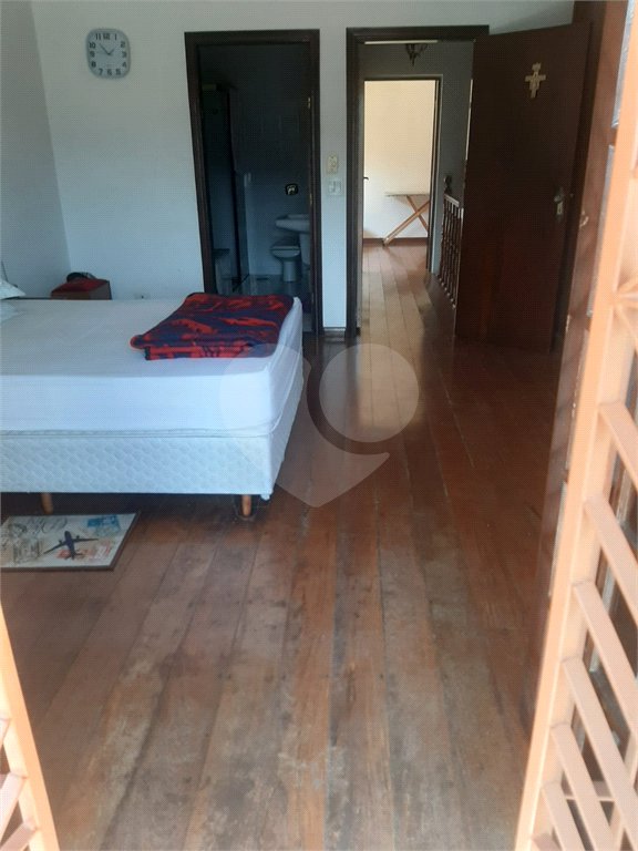 Sobrado à venda com 3 quartos, sendo 1 suíte, em Tremembé, São Paulo, SP