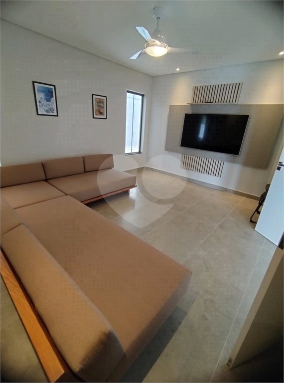 Casa à venda com 4 quartos, sendo 2 suítes, no condomínio Alpes da Cantareira, Mairiporã - SP