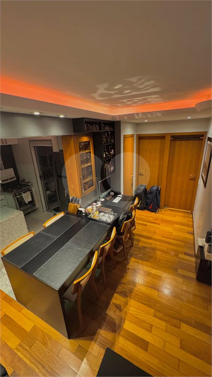 Apartamento à venda com 2 quartos, sendo 1 suíte, em Vila Olímpia, São Paulo, SP