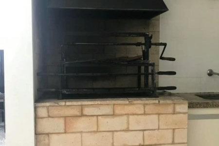 Casa à venda com 5 quartos, sendo 2 suítes, em Jardim Everest, São Paulo, SP