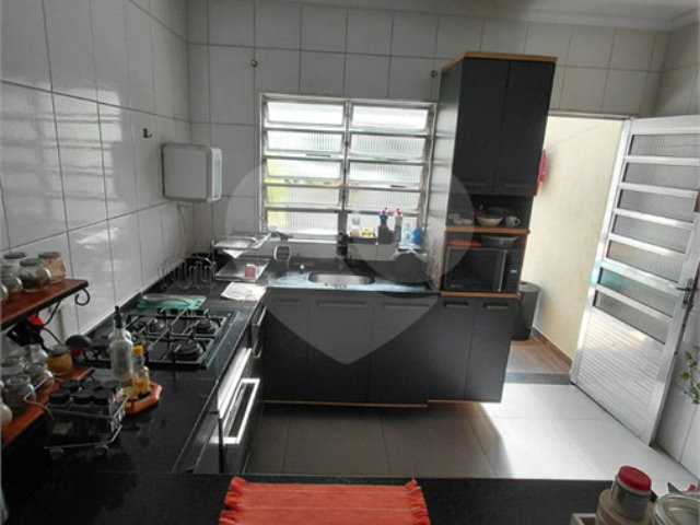 Sobrado à venda com 4 quartos, sendo 1 suíte,  em Vila Nova Mazzei, São Paulo, SP