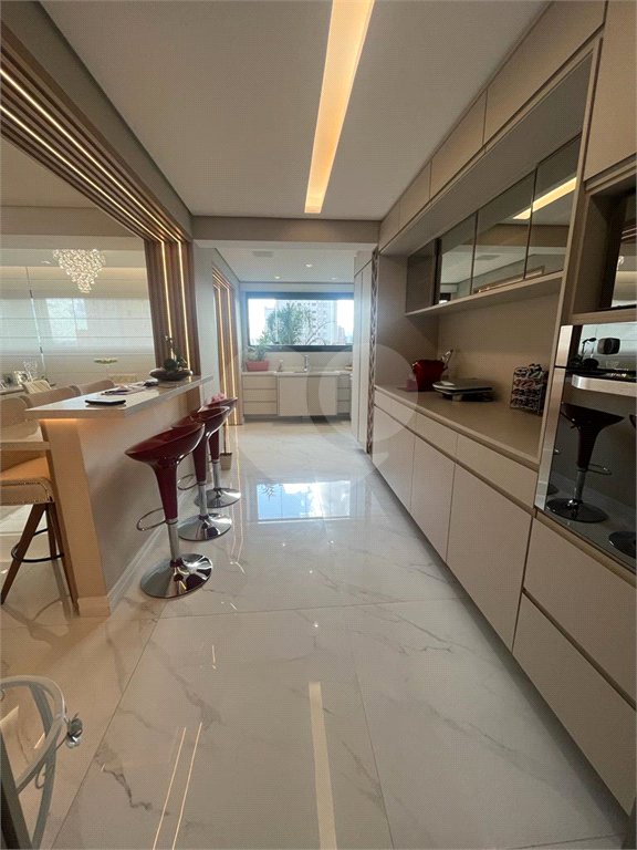 Apartamento à venda com 3 suítes em Santa Teresinha, São Paulo, SP