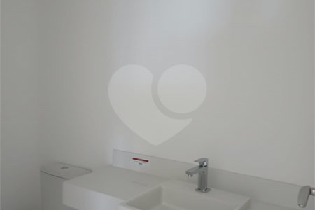 Apartamento à venda com 4 suítes em Real Parque, São Paulo, SP