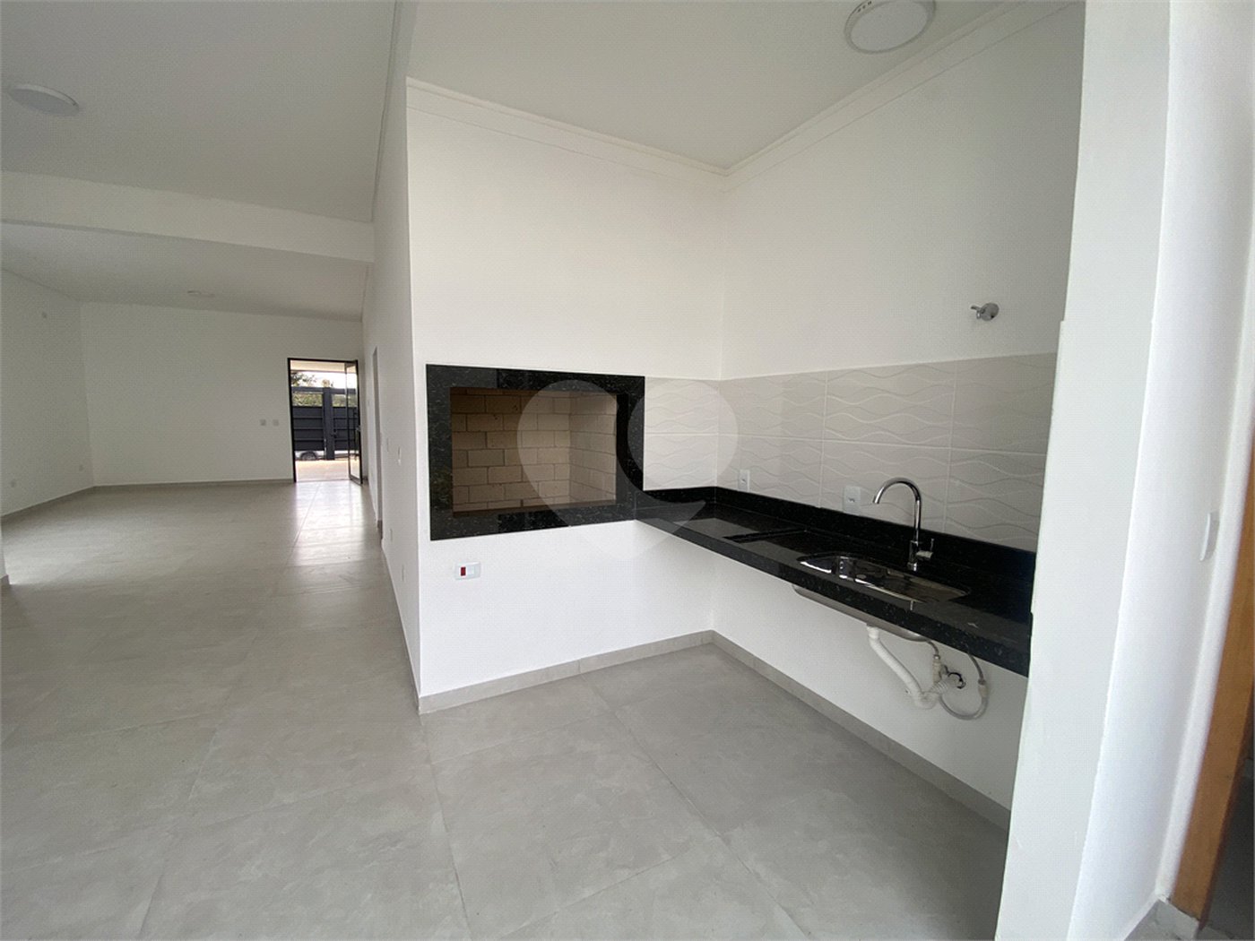 Casa à venda com 3 suítes em Jardim Estoril, Ponta Porã, MS