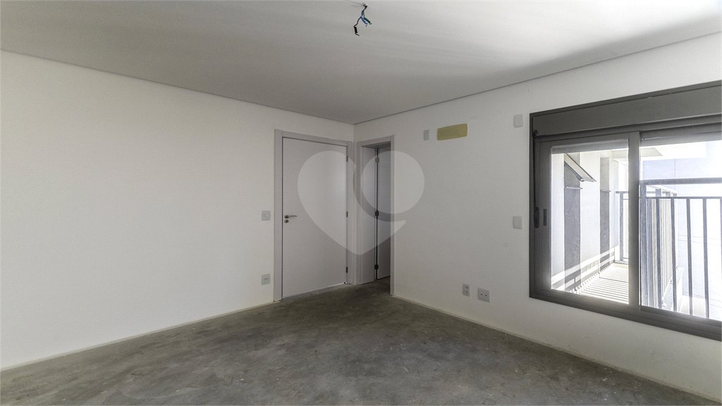 Apartamento à venda com 4 quartos, sendo 3 suítes, em Perdizes, São Paulo, SP