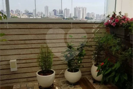 Cobertura com 250m², 3 dormitórios (2 suítes ), 2 vagas de garagem, à venda no bairro Osvaldo Cruz, em São Caetano do Sul