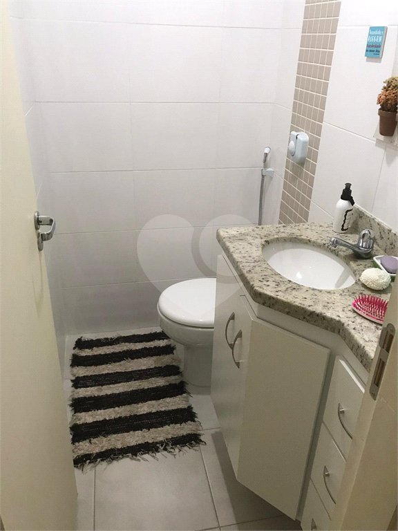 Apartamento à venda com 1 suíte em Braga, Cabo Frio, RJ