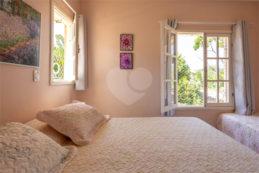 Casa à venda com 6 quartos, sendo 4 suítes, em Barequeçaba, São Sebastião, SP