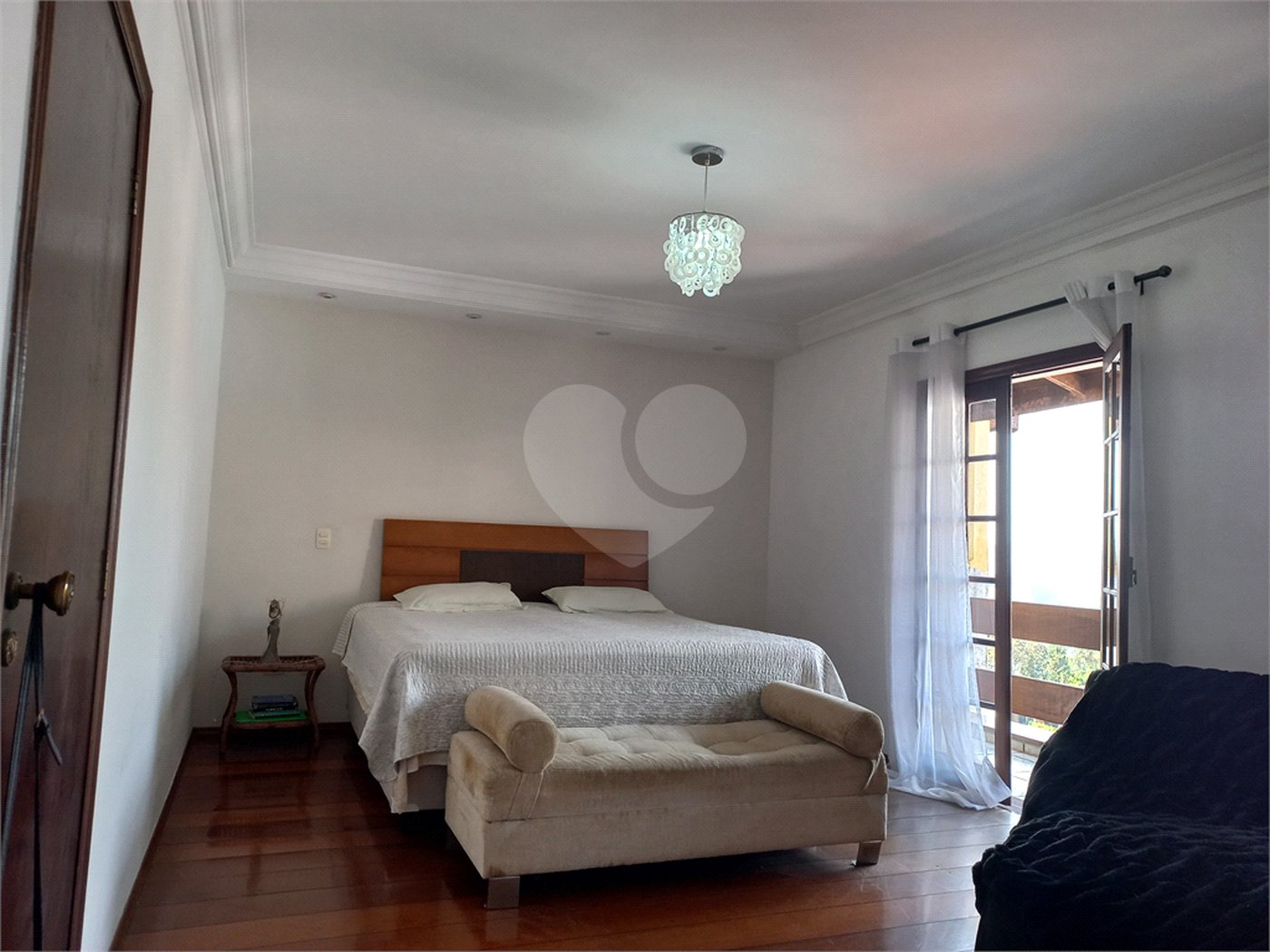 Casa à venda com 3 suítes em Parque Monte Alegre, Taboão da Serra, SP