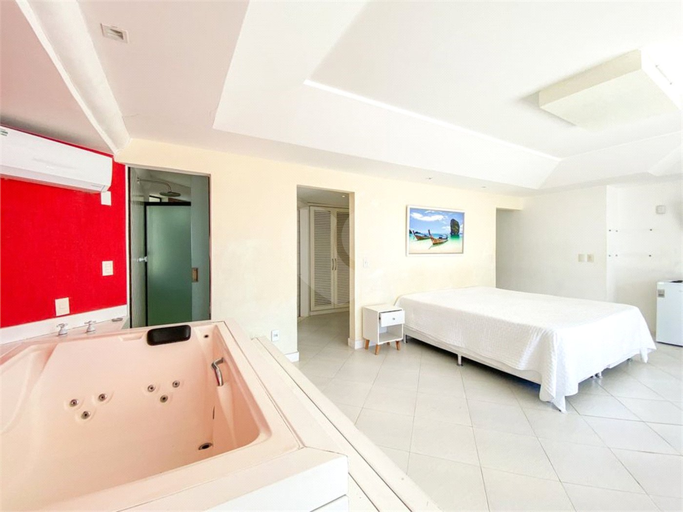 Casa à venda com 5 quartos, sendo 4 suítes, em Marina, Armação dos Búzios, RJ