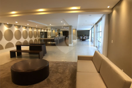 Apartamento à venda com 3 suítes em Barra Funda, São Paulo, SP