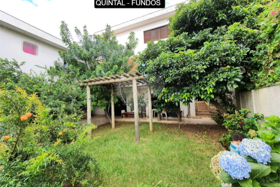 Sobrado à venda com 4 suítes em Jardim São Bento, São Paulo, SP