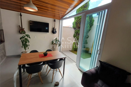 Casa em condomínio à venda com 3 quartos, sendo 1 suíte, em Vila Haro, Sorocaba, SP