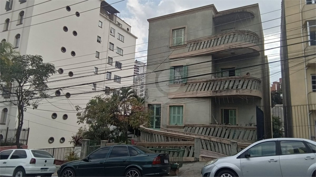 Prédio à venda em Santana, São Paulo, SP