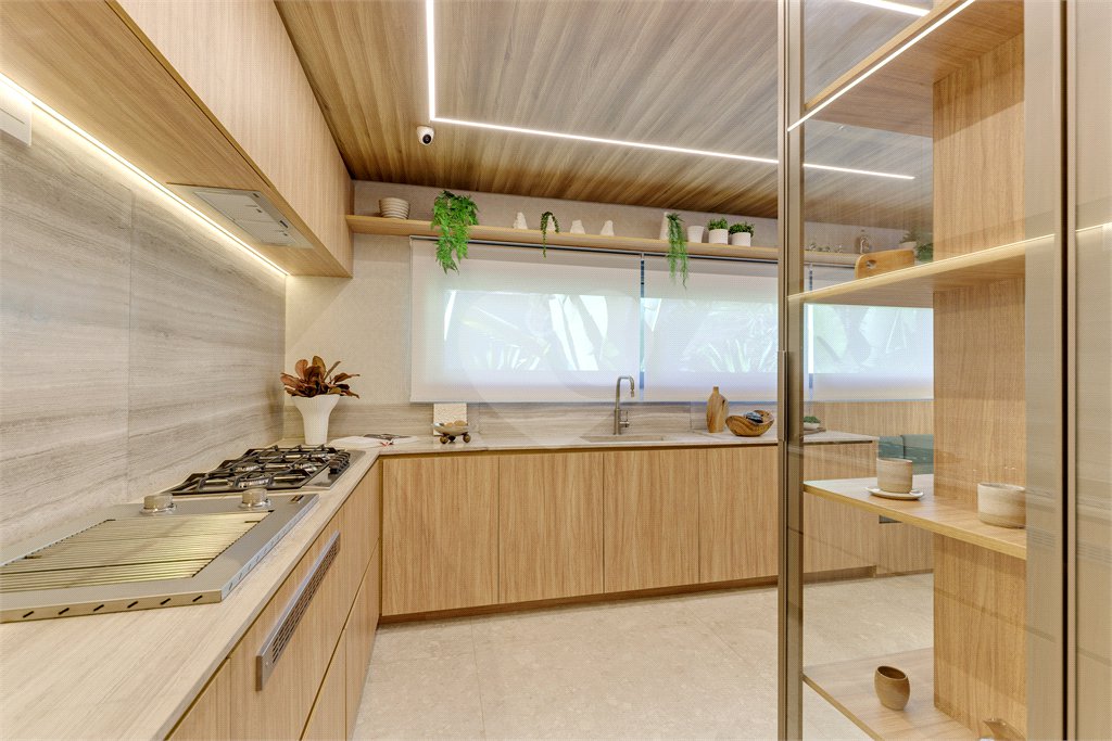 Apartamento à venda com 4 suítes em Moema, São Paulo, SP