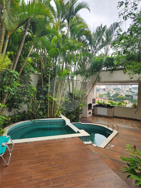 Casa à venda com 4 quartos, sendo 2 suítes,  em Vila Romana, São Paulo, SP