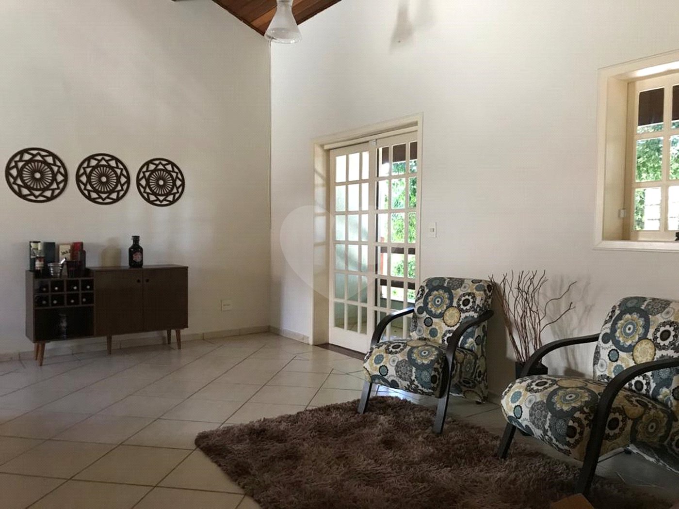 Sobrado à venda com 3 quartos, sendo 1 suíte, em Jardim América, Bragança Paulista, SP