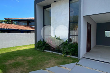 Casa à venda com 3 suítes em Orla Norte, Porto Seguro, BA