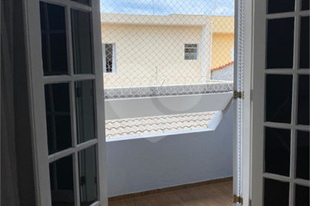 Casa à venda com 3 quartos, sendo 1 suíte, em Jardim Márcia, Suzano, SP