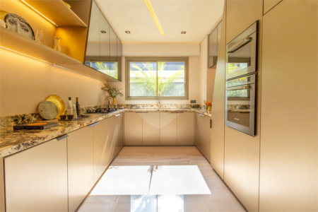 Apartamento à venda com 4 quartos, sendo 2 suítes,  em Pinheiros, São Paulo, SP