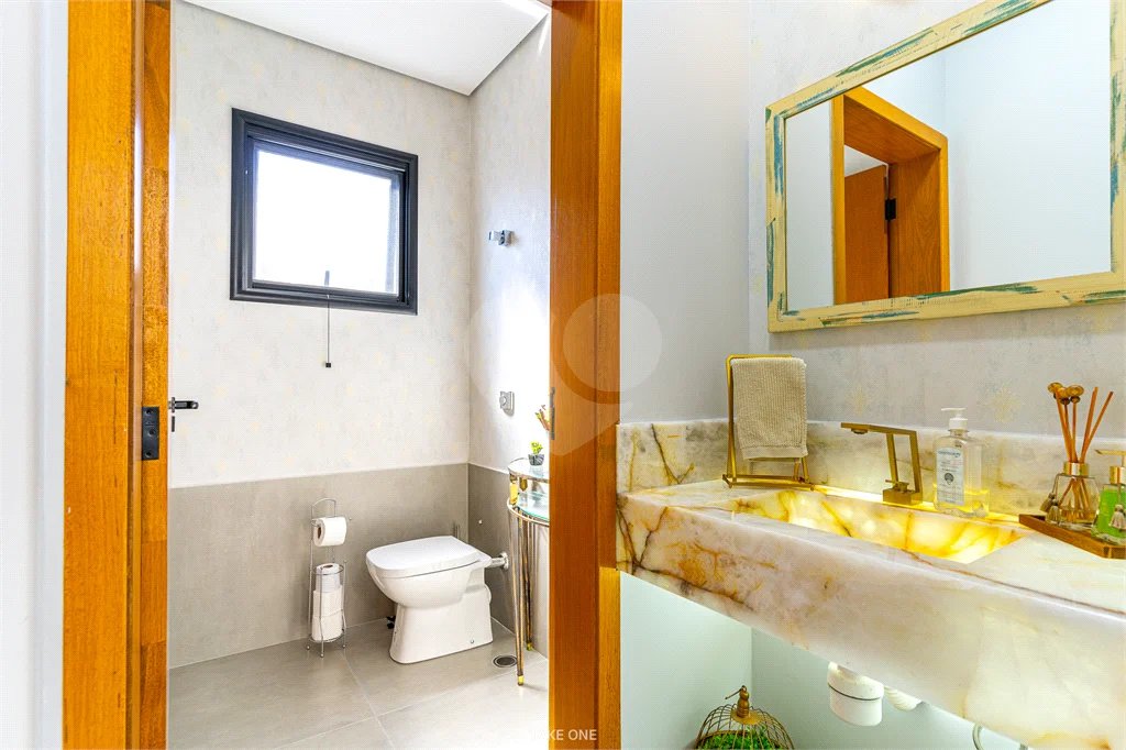 Casa à venda com 4 suítes no condomínio Residencial dos Lagos, Itupeva - SP