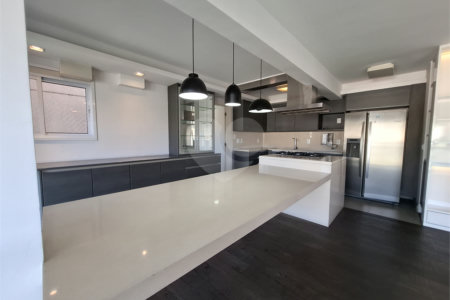 Apartamento à venda com 3 suítes em Vila Ipojuca, São Paulo, SP