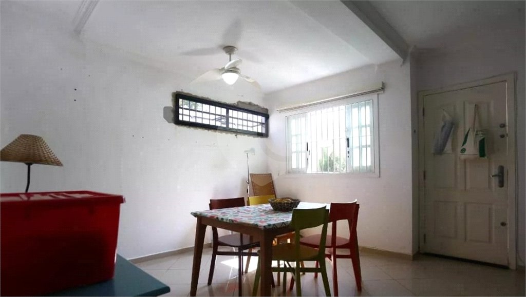 Casa à venda com 3 quartos, sendo 1 suíte,  no condomínio Residencial Villagio, São Paulo - SP