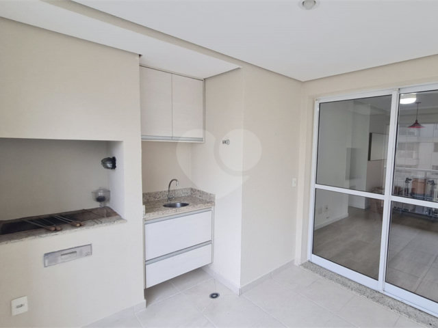 Apartamento à venda com 2 quartos, sendo 1 suíte,  em Barra Funda, São Paulo, SP