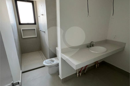Apartamento à venda com 3 suítes em Pinheiros, São Paulo, SP