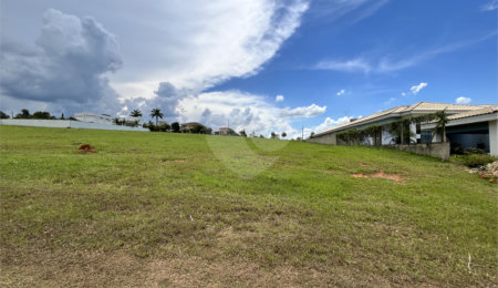 Terreno à venda no condomínio Residencial Saint Charbel, Araçoiaba da Serra - SP