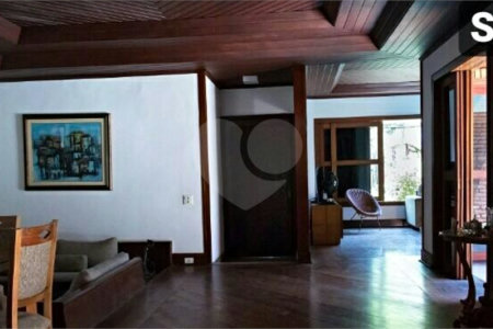 Casa à venda com 3 quartos, sendo 1 suíte,  em Barro Branco (zona Norte), São Paulo, SP