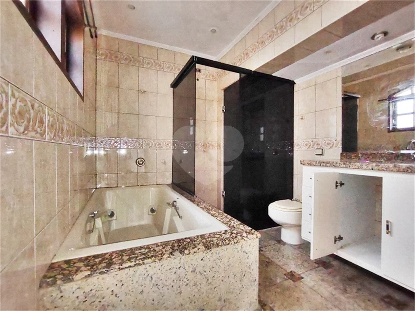 Casa à venda com 3 quartos, sendo 1 suíte, em Vila Mazzei, São Paulo, SP