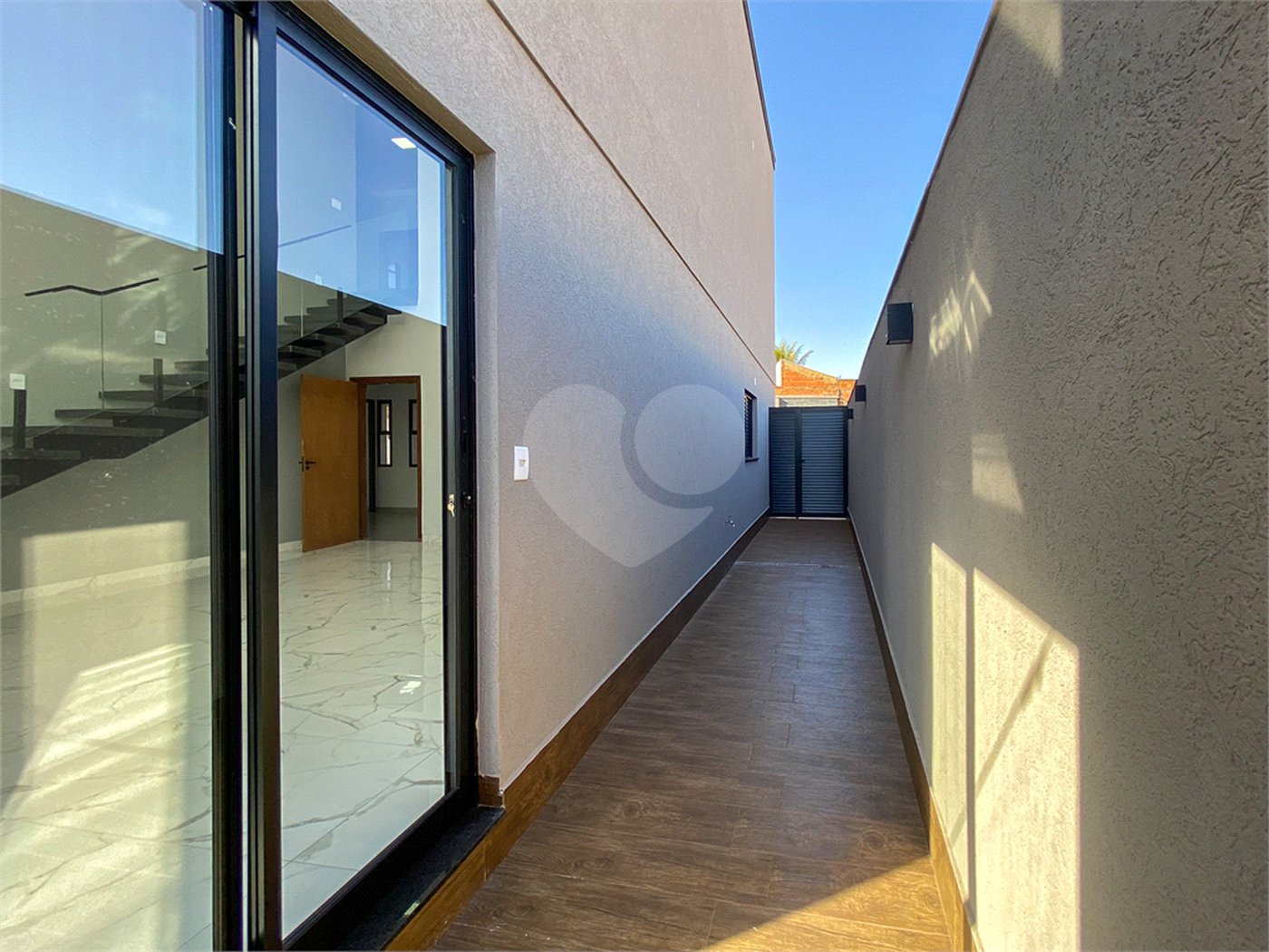 Casa à venda com 5 suítes no condomínio Nova Jerusalém - Jardinópolis, Jardinópolis - SP