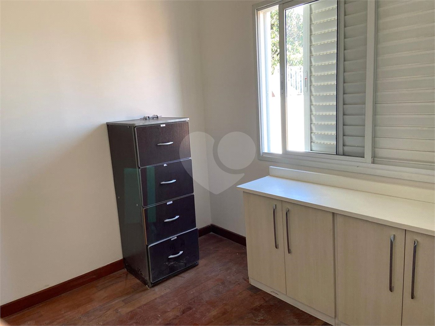 Casa para alugar com 3 quartos, sendo 2 suítes, em Vila Carrão, São Paulo, SP