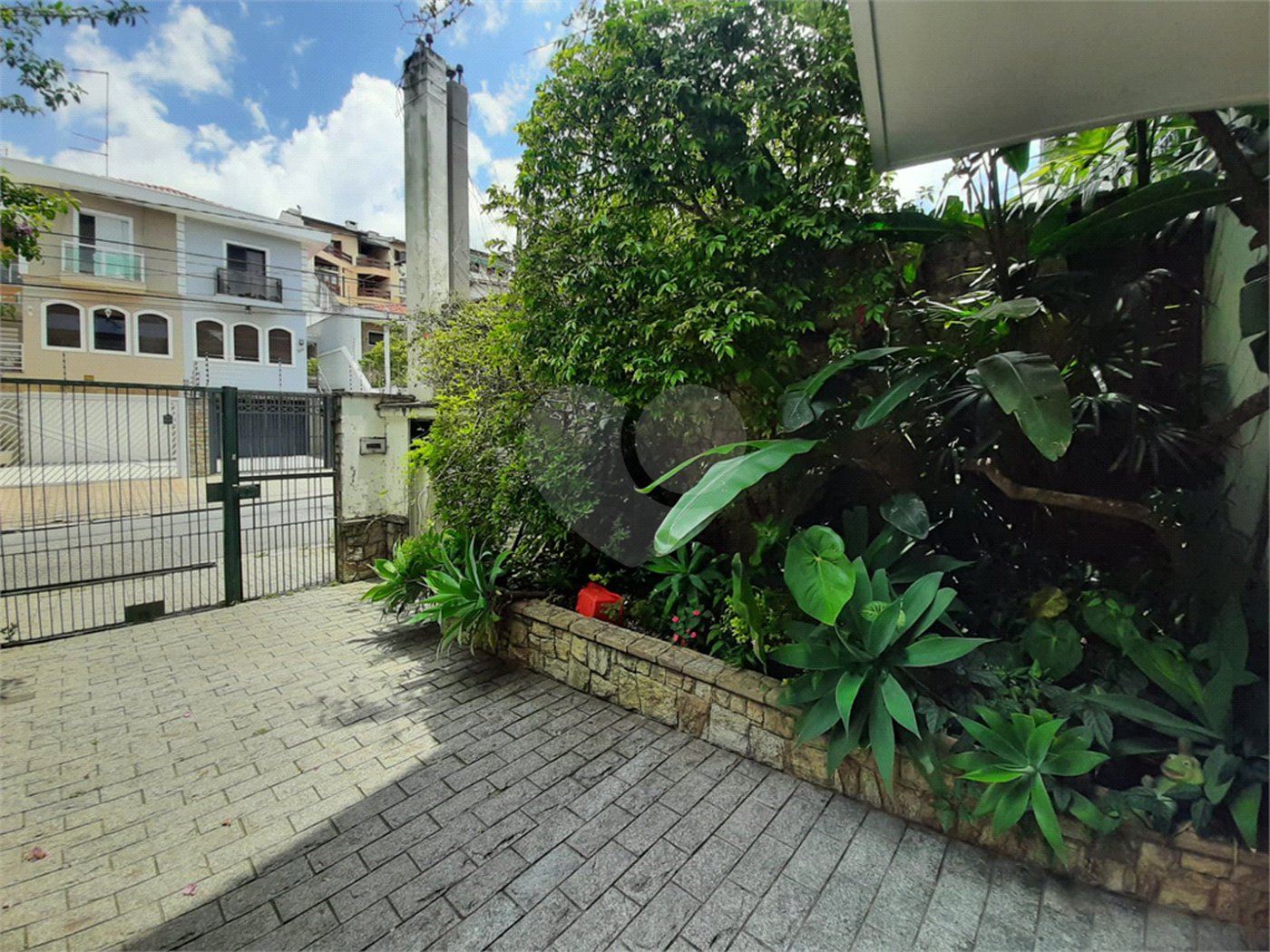 Sobrado à venda com 4 quartos, sendo 2 suítes, em Jardim Franca, São Paulo, SP