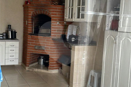 Sobrado à venda com 2 quartos, sendo 1 suíte,  em Ferreira, São Paulo, SP