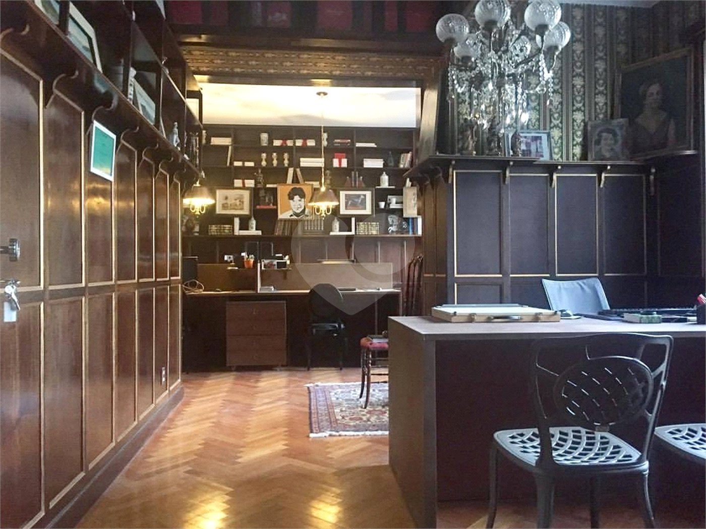 Casa à venda com 7 quartos, sendo 1 suíte, em Cosme Velho, Rio de Janeiro, RJ