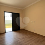 Casa à venda com 3 suítes no condomínio Village Ipanema 1, Araçoiaba da Serra - SP