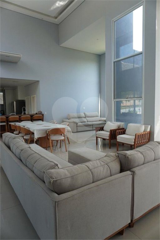 Casa à venda com 4 suítes no condomínio Fazenda Palmeiras Imperiais, Salto - SP