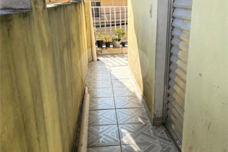 Casa à venda com 3 quartos em Jardim Suína, Taboão da Serra, SP