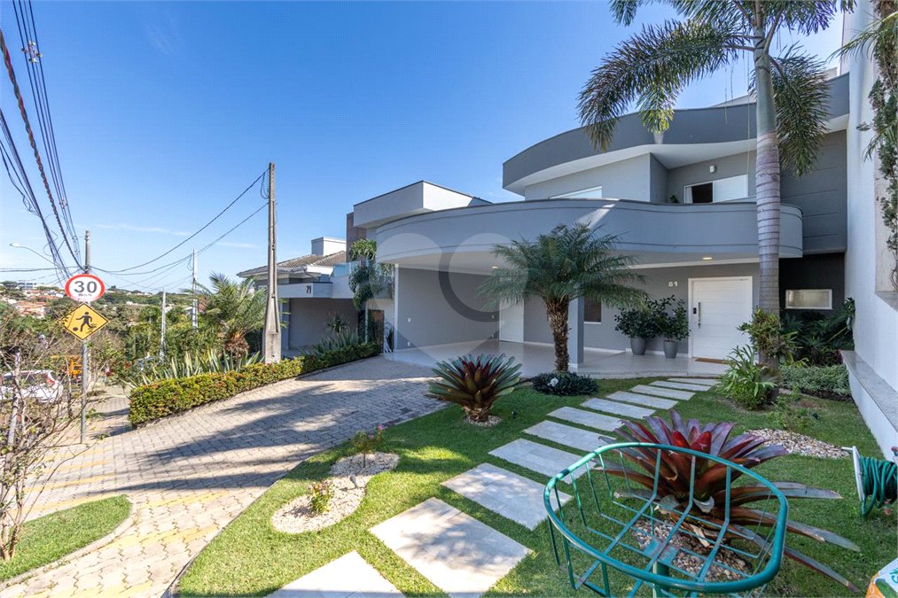 Casa à venda com 3 suítes no condomínio Reserva da Mata, Vinhedo - SP