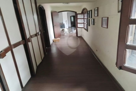 Casa à venda com 7 quartos, sendo 2 suítes,  em Brooklin Paulista, São Paulo, SP